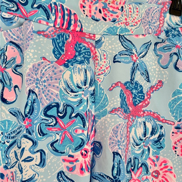 Lilly Pulitzer Luxletic Print capri pants - Picture 2 of 4
